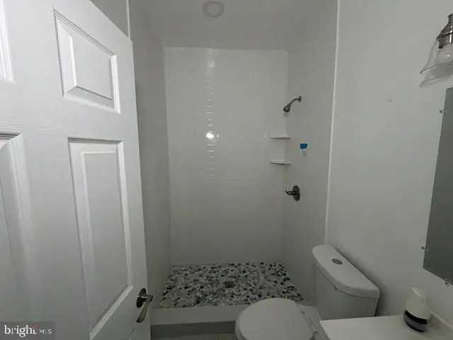 1135 W Venango St, Philadelphia, PA 19140 - #3