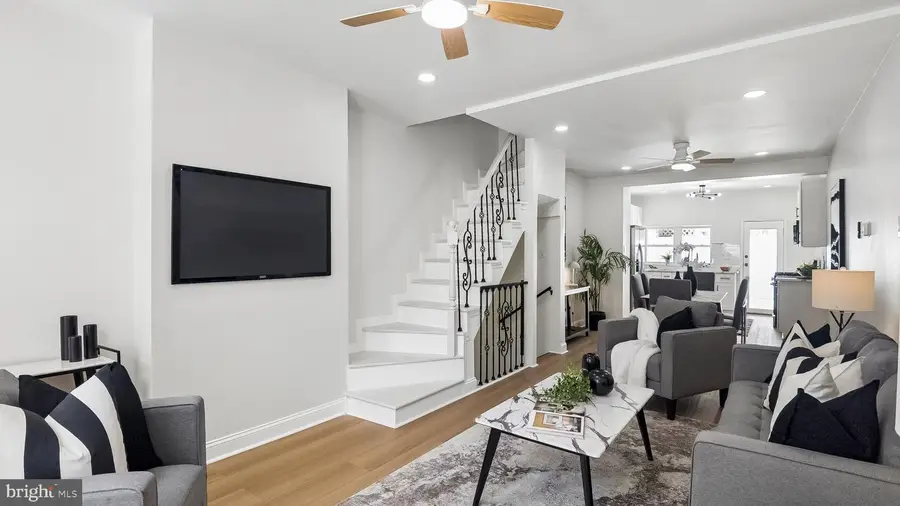 2226 Sepviva St, Philadelphia, PA 19125 - #3