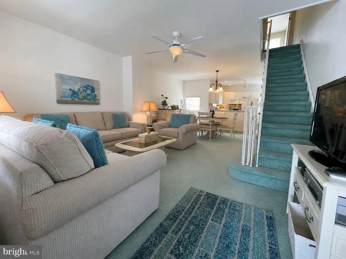 2902 S 16th St, Philadelphia, PA 19145 - #1