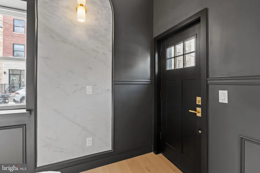 643 Moore St, Philadelphia, PA 19148 - #2