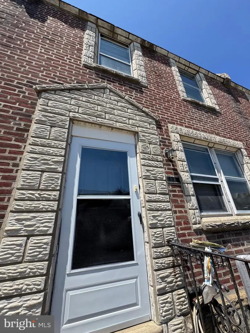 6724 Sylvester St, Philadelphia, PA 19149 - #1