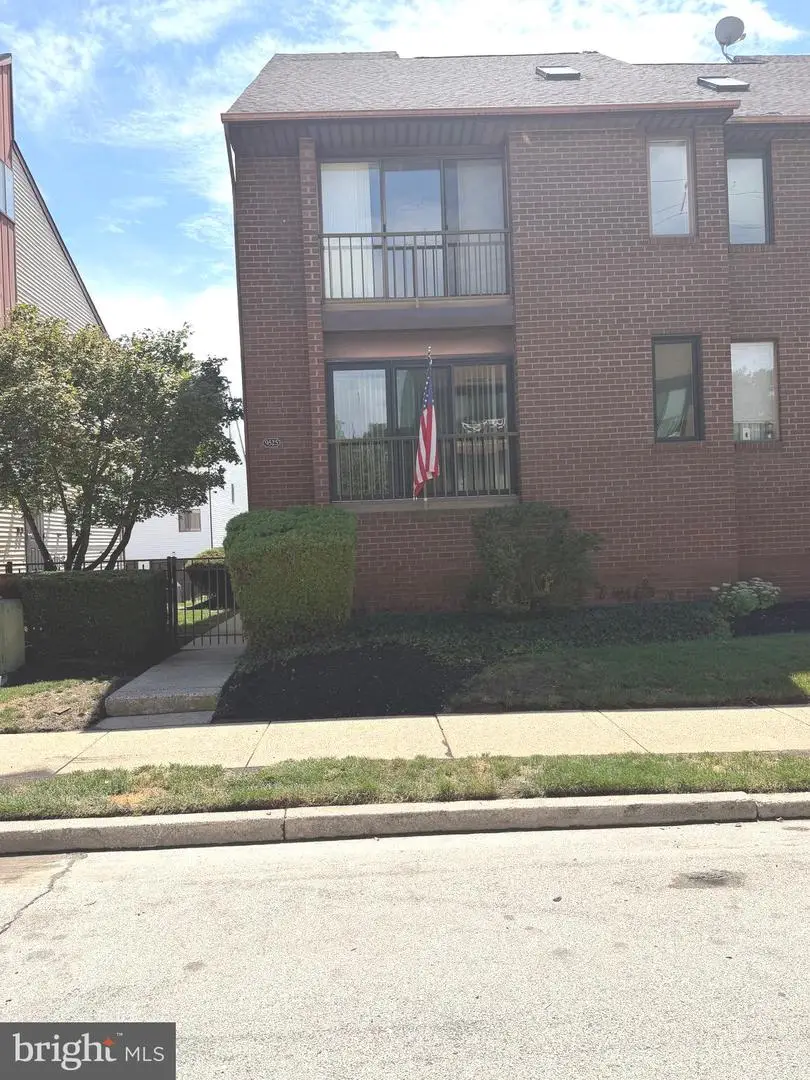 9525-00 James St #2b, Philadelphia, PA 19114 - #1