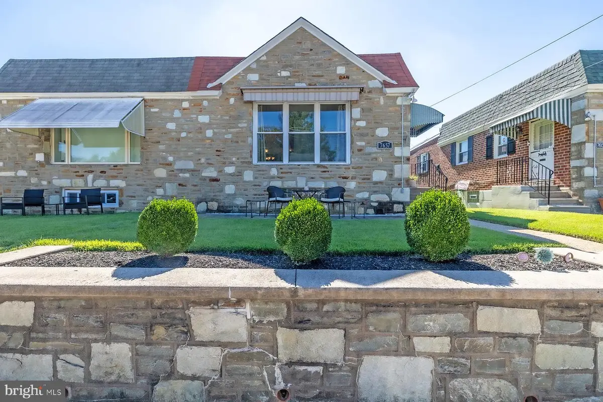 7657 Fillmore St, Philadelphia, PA 19111 - #1