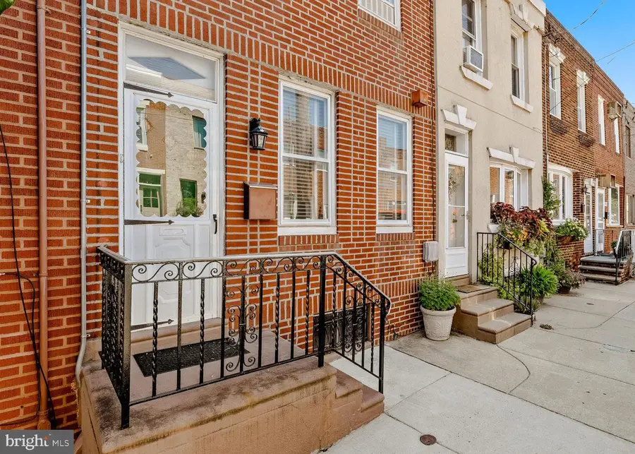 1917 S 11th St, Philadelphia, PA 19148 - #2