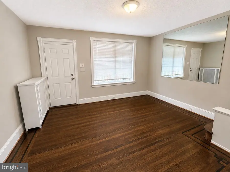 4067 Creston St, Philadelphia, PA 19135 - #2