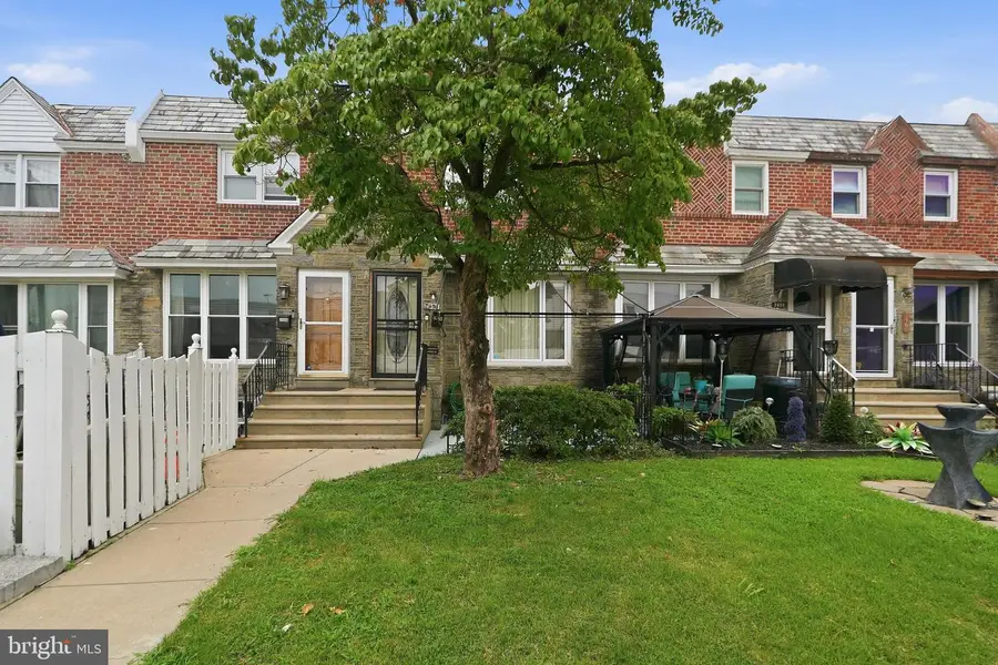 7456 Rhoads St, Philadelphia, PA 19151 - #2
