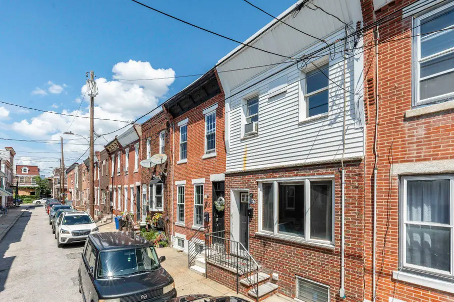 1827 S Carlisle St, Philadelphia, PA 19145 - #3