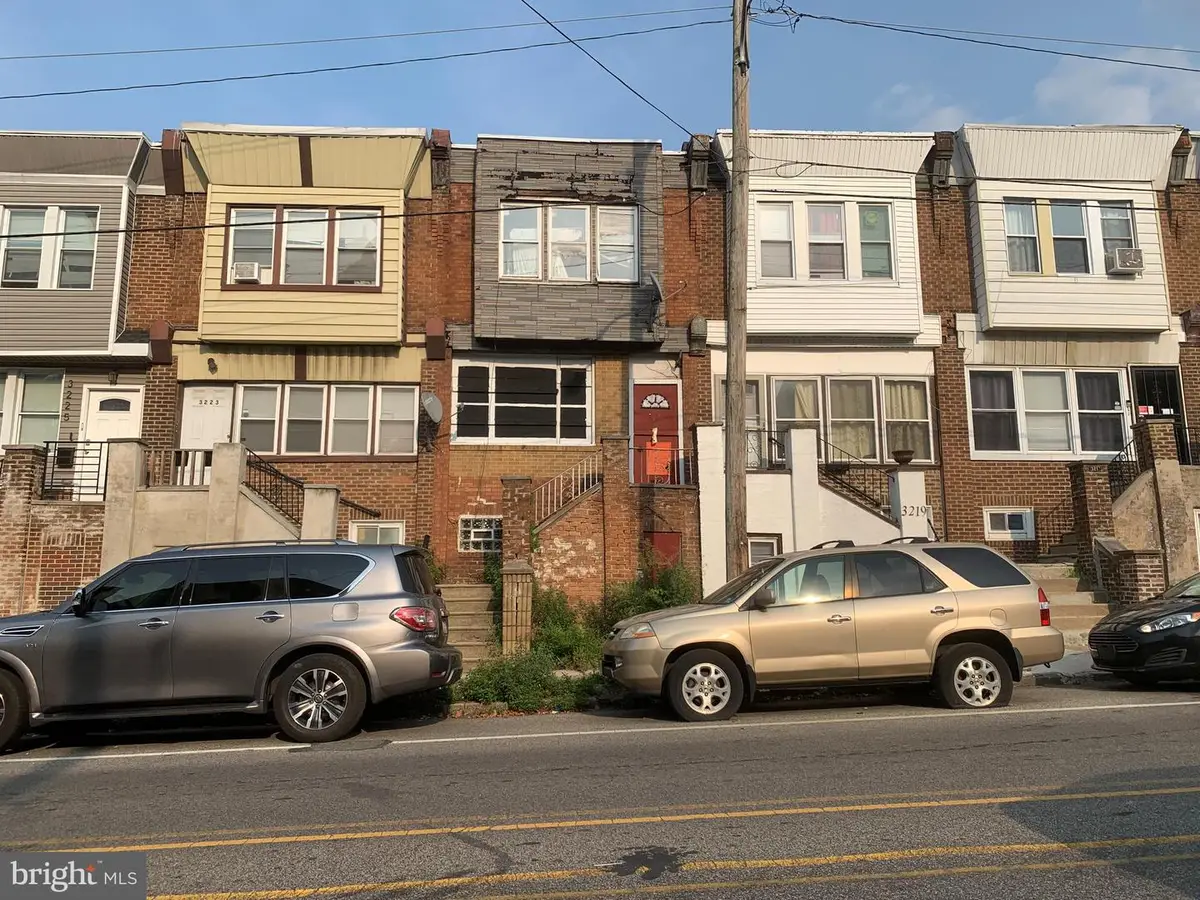 3221 N 29th St, Philadelphia, PA 19129 - #1