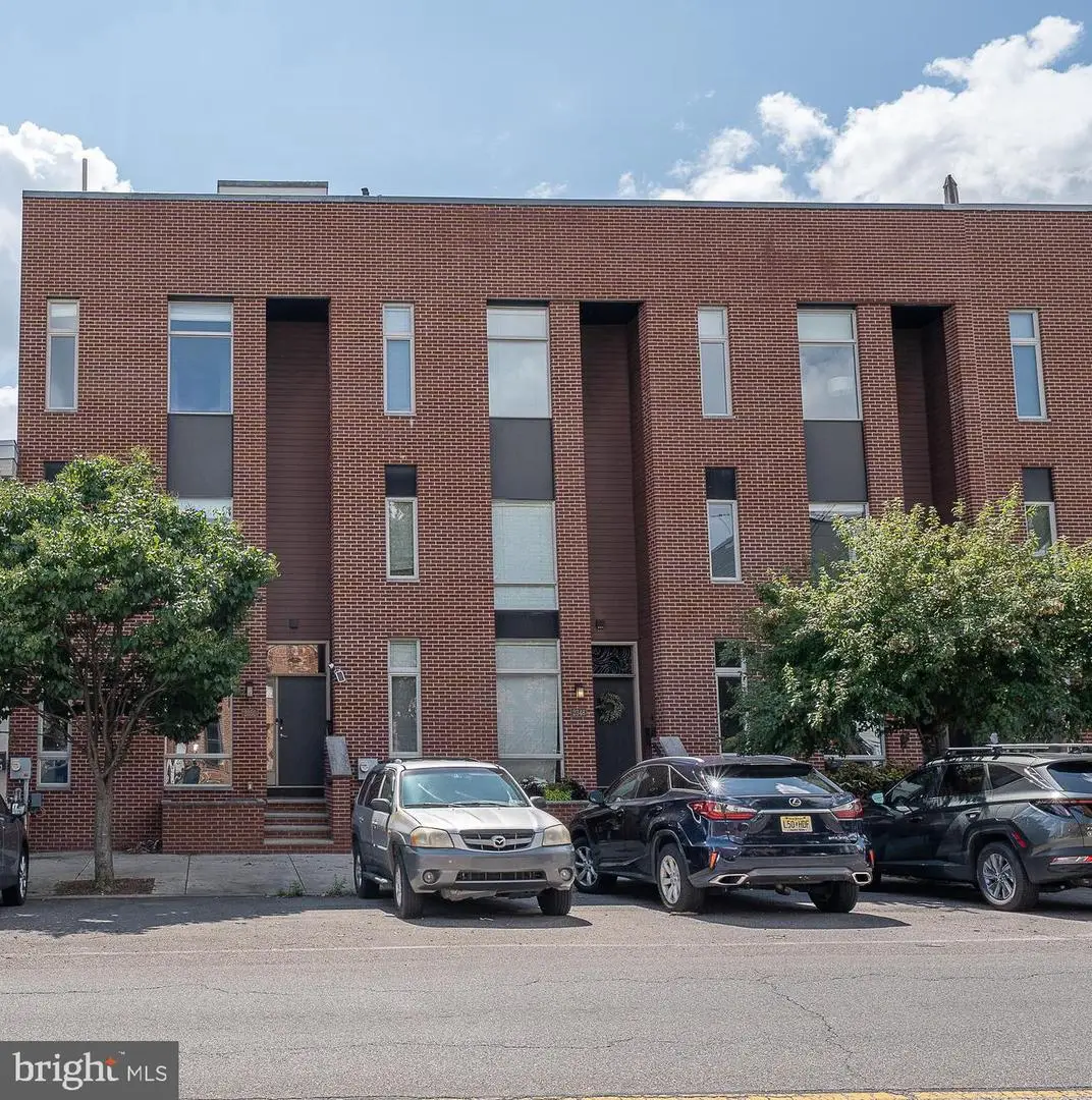 2350 E York St, Philadelphia, PA 19125 - #1