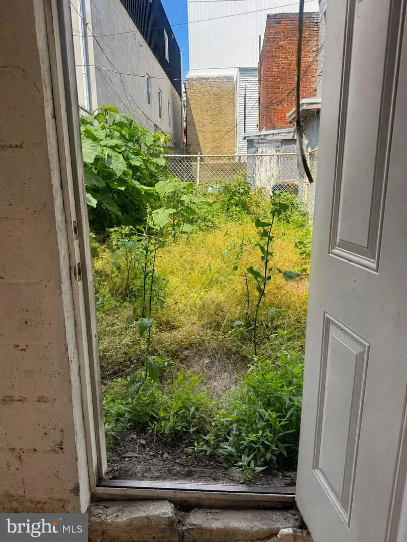 607 Sears St, Philadelphia, PA 19147 - #3