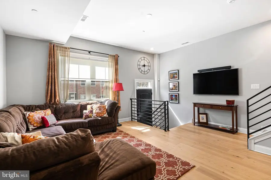 326 Wright St, Philadelphia, PA 19128 - #2