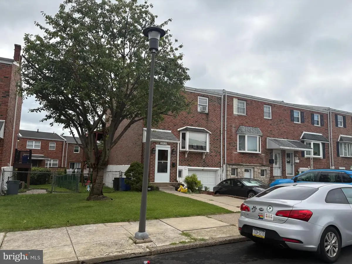 10919 Carey Pl, Philadelphia, PA 19154 - #1