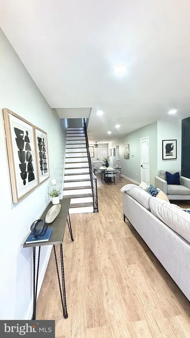 819 Jackson St, Philadelphia, PA 19148 - #2