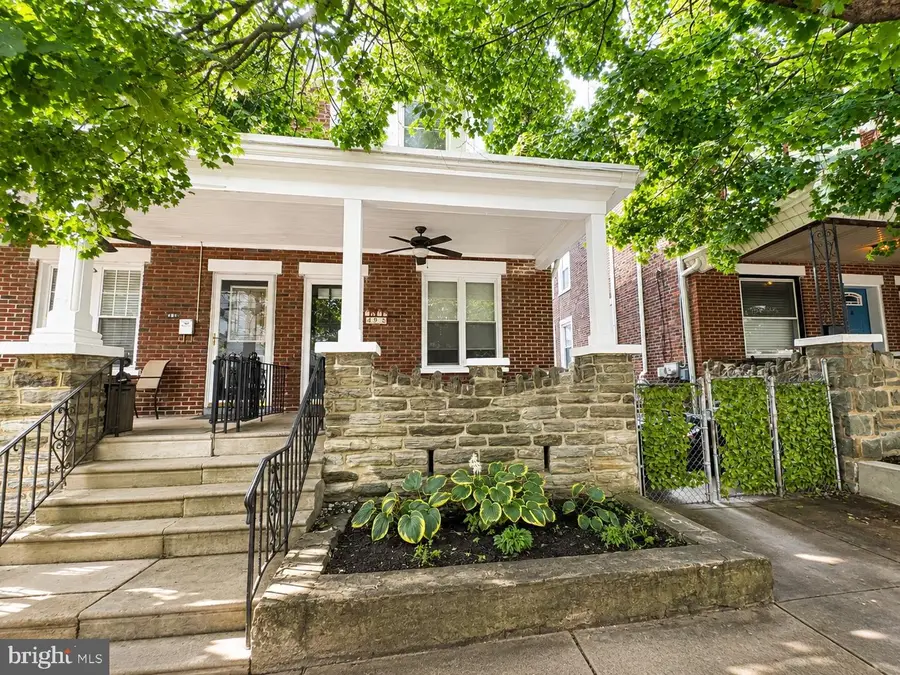 495 Lemonte St, Philadelphia, PA 19128 - #2
