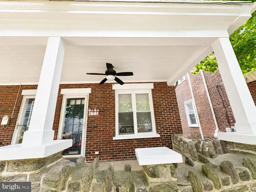 495 Lemonte St, Philadelphia, PA 19128 - #3