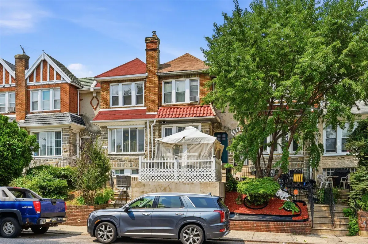 6528 N 18th St, Philadelphia, PA 19126 - #1