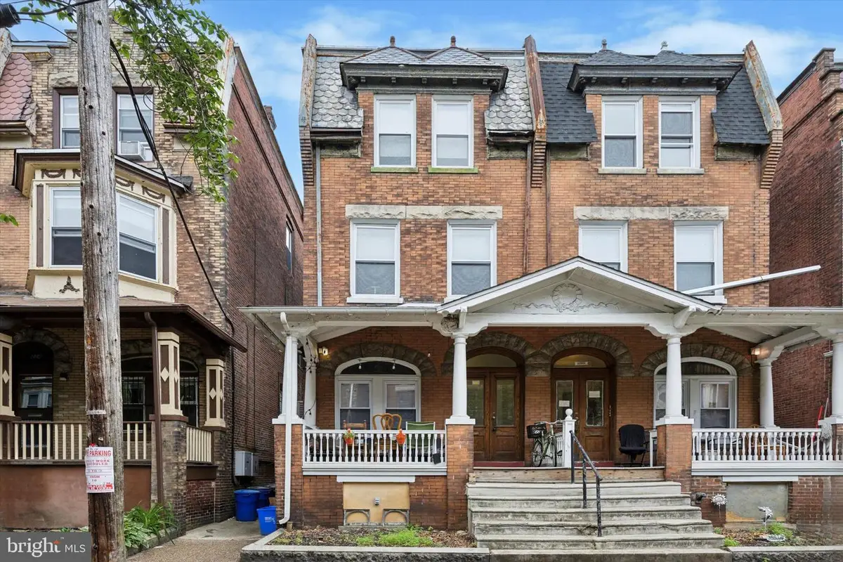 222 Buckingham Pl, Philadelphia, PA 19104 - #1