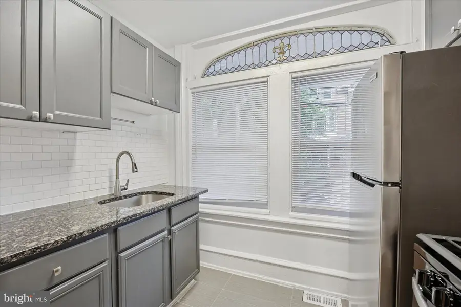 236 Buckingham Pl, Philadelphia, PA 19104 - #2