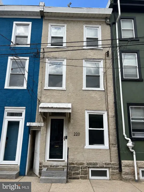220 Baldwin St, PHILADELPHIA, PA 19127