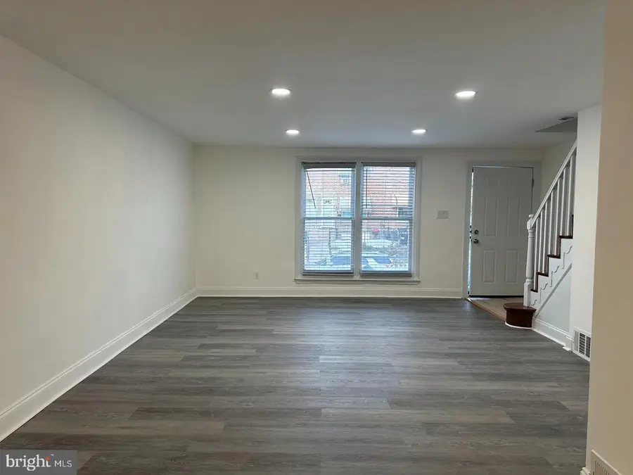 632 E Carver St, Philadelphia, PA 19120 - #3
