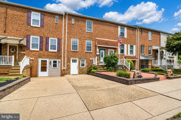 4241 Chalfont Pl, PHILADELPHIA, PA 19154