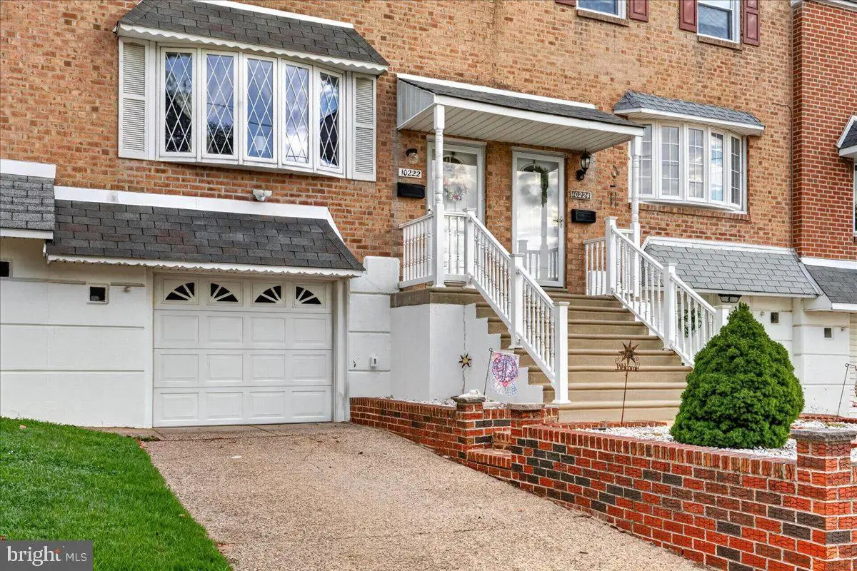 10222 Woburn Pl, Philadelphia, PA 19114 - #1