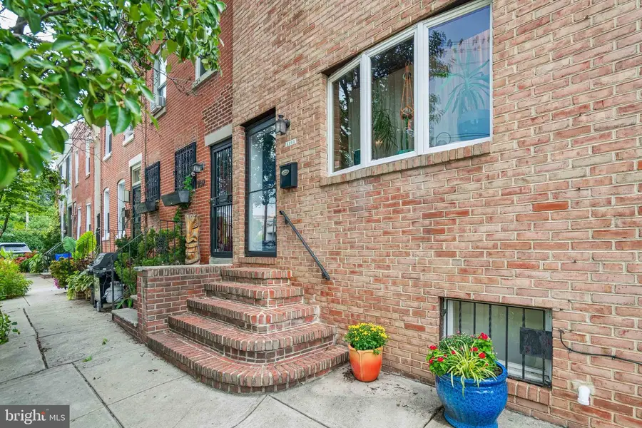 1161 S Juniper St, Philadelphia, PA 19147 - #2