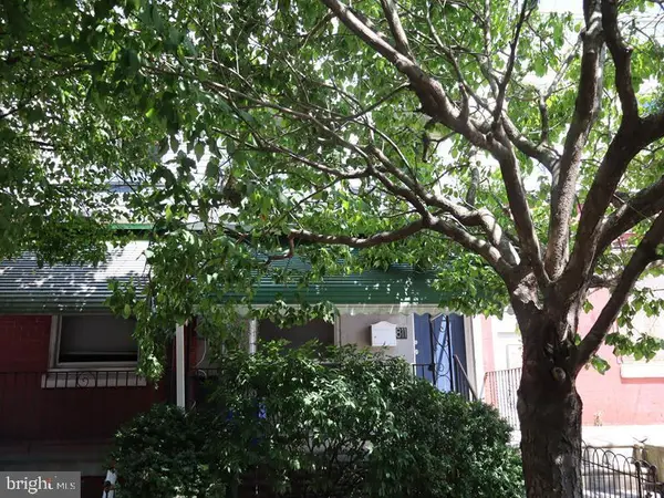 811 N Holly St, PHILADELPHIA, PA 19104