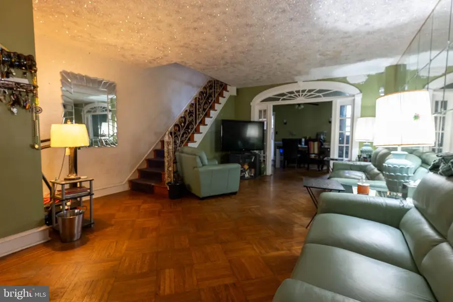 7255 N 18th St, Philadelphia, PA 19126 - #3