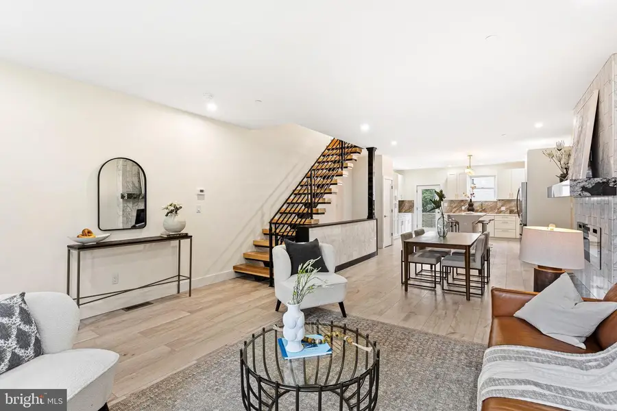 6995 Pechin St, Philadelphia, PA 19128 - #2