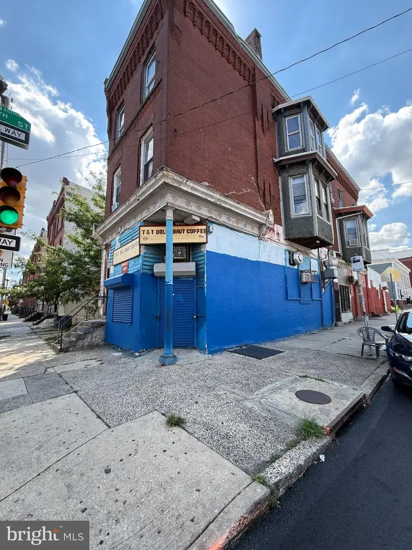1542 Diamond St, Philadelphia, PA 19121 - #2