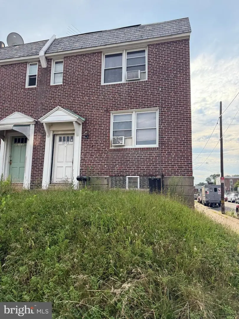 5222 N Front St, Philadelphia, PA 19120 - #1