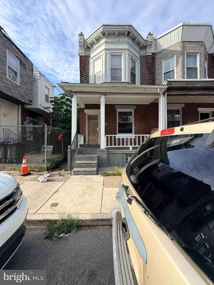 708 W Annsbury St, Philadelphia, PA 19140 - #2