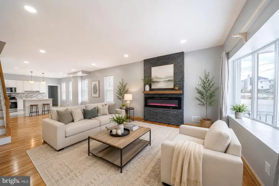 8037 Craig St, Philadelphia, PA 19136 - #3