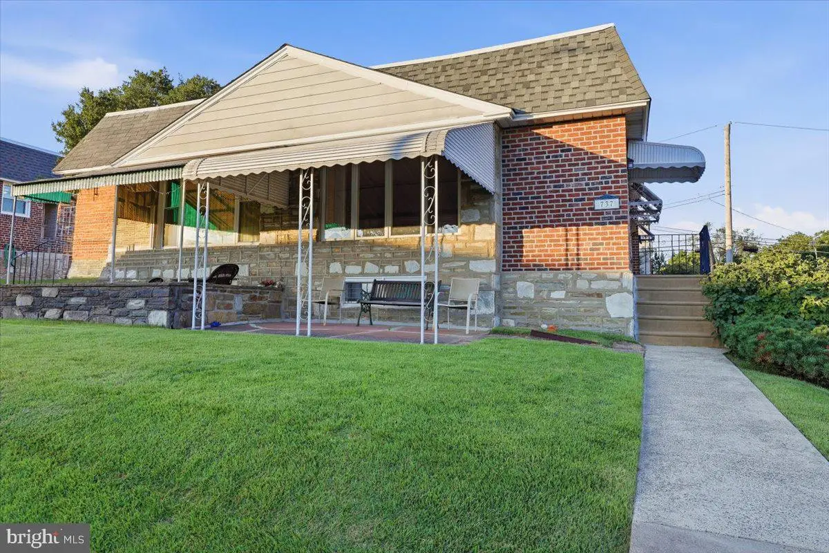 737 Colebrook Rd, Philadelphia, PA 19115 - #1
