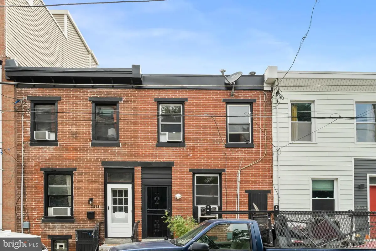 2516 Collins St, Philadelphia, PA 19125 - #1