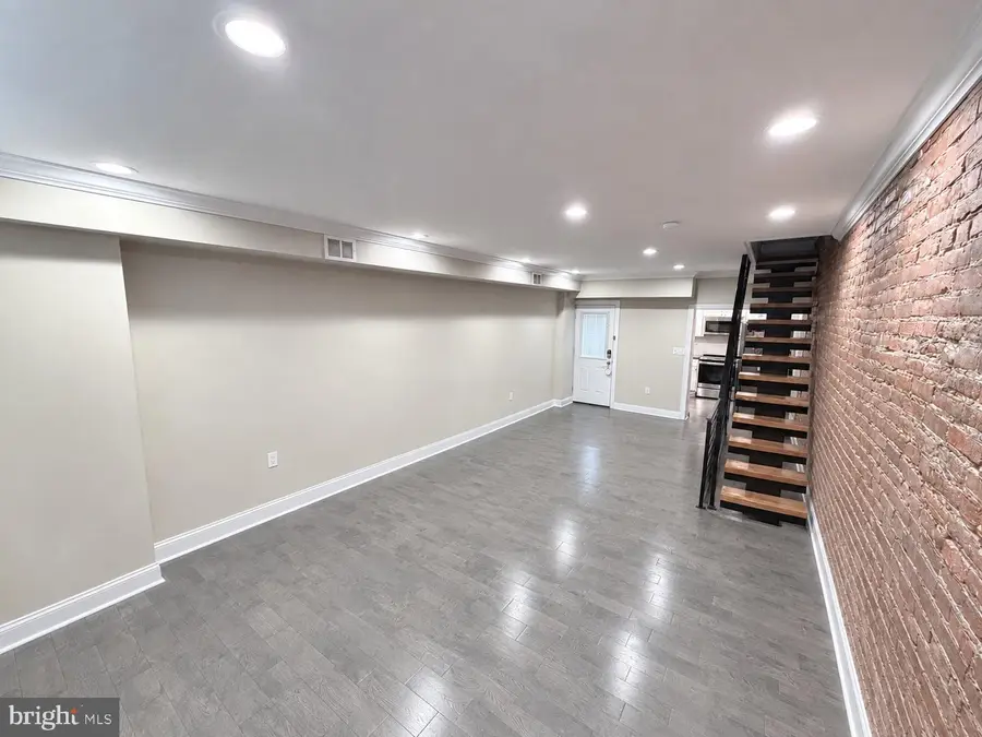 2207 S Clarion St, Philadelphia, PA 19148 - #2