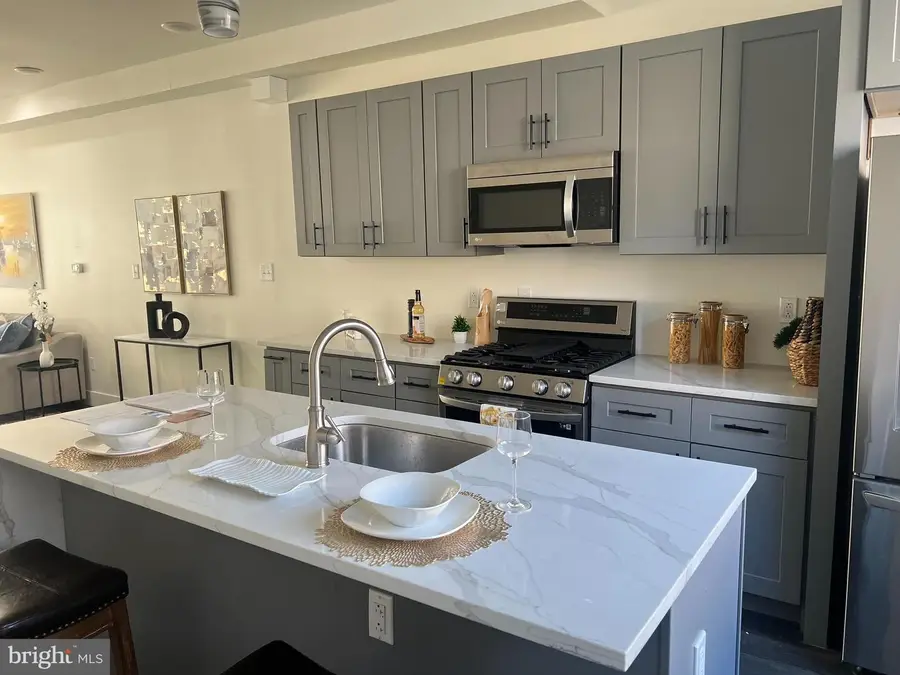 2407 W Seybert St, Philadelphia, PA 19121 - #3