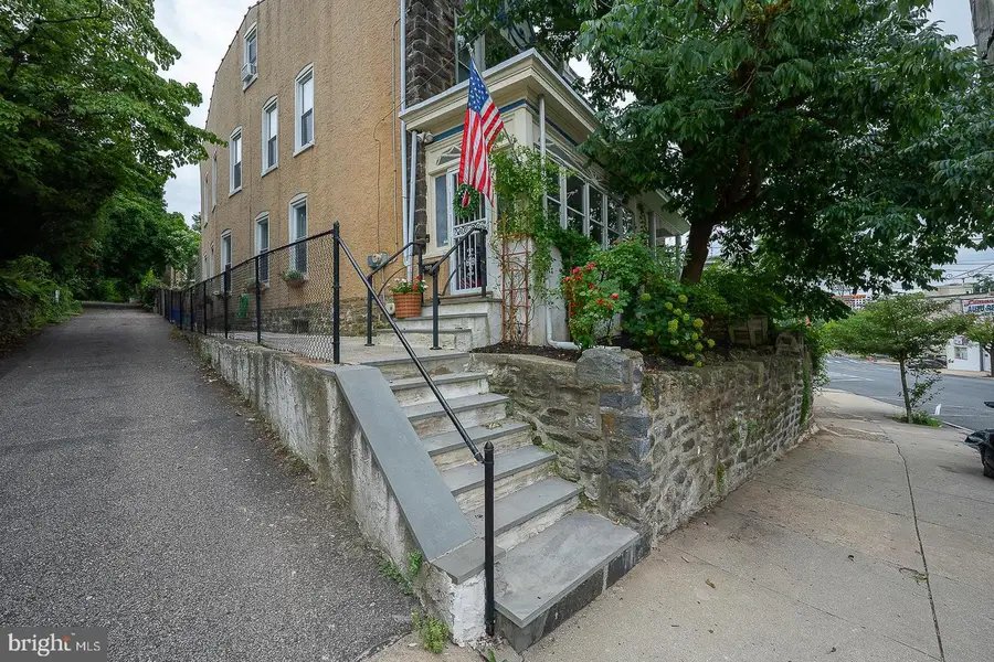 5199 Ridge Ave, Philadelphia, PA 19128 - #2