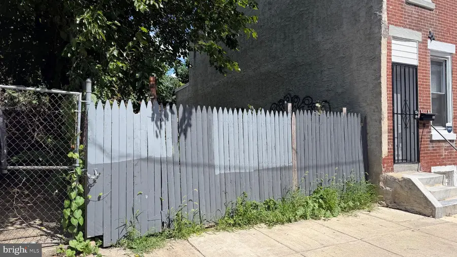 431 E Auburn St, Philadelphia, PA 19134 - #2