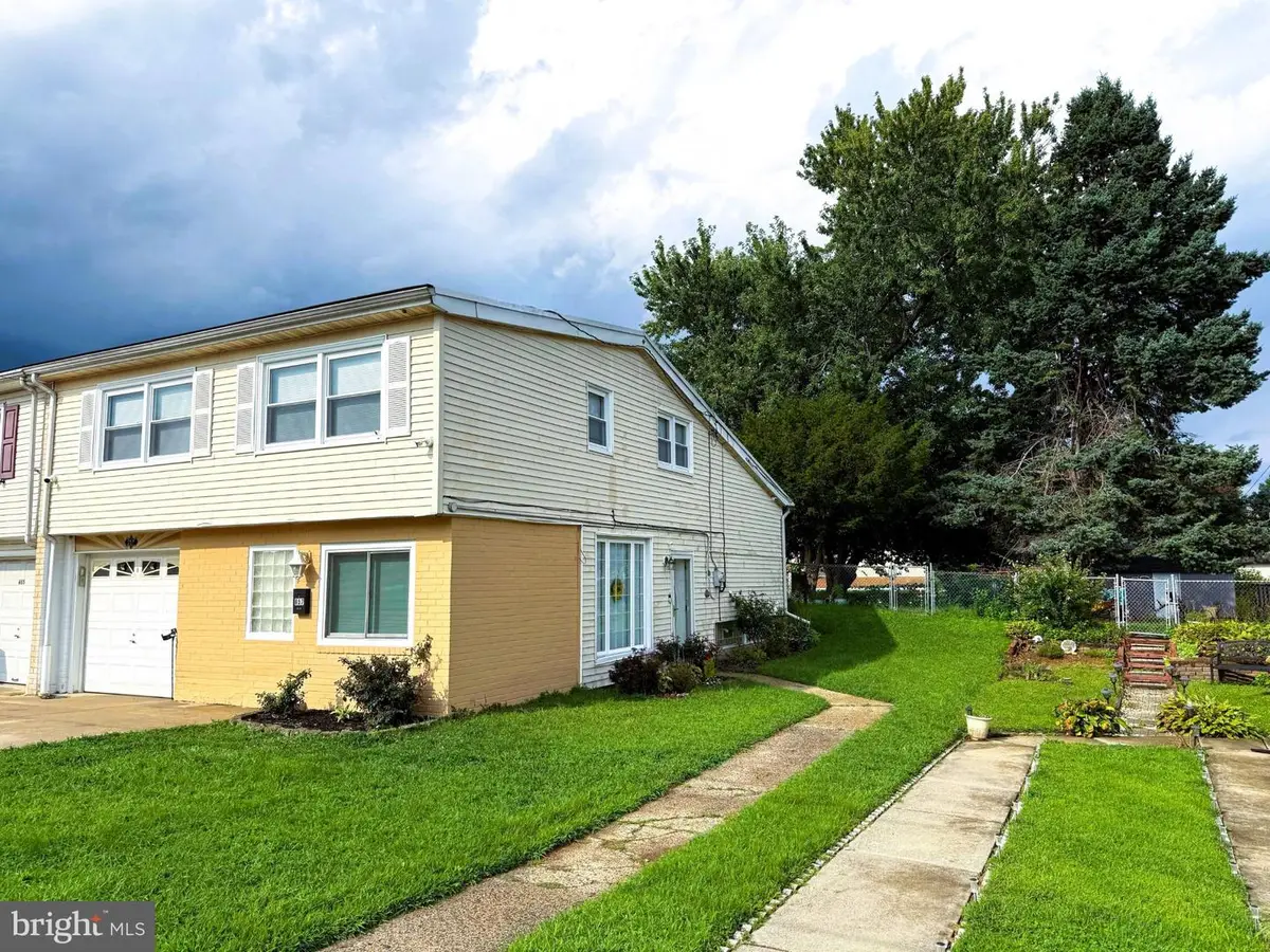 657 Artwood Dr, Philadelphia, PA 19115 - #1
