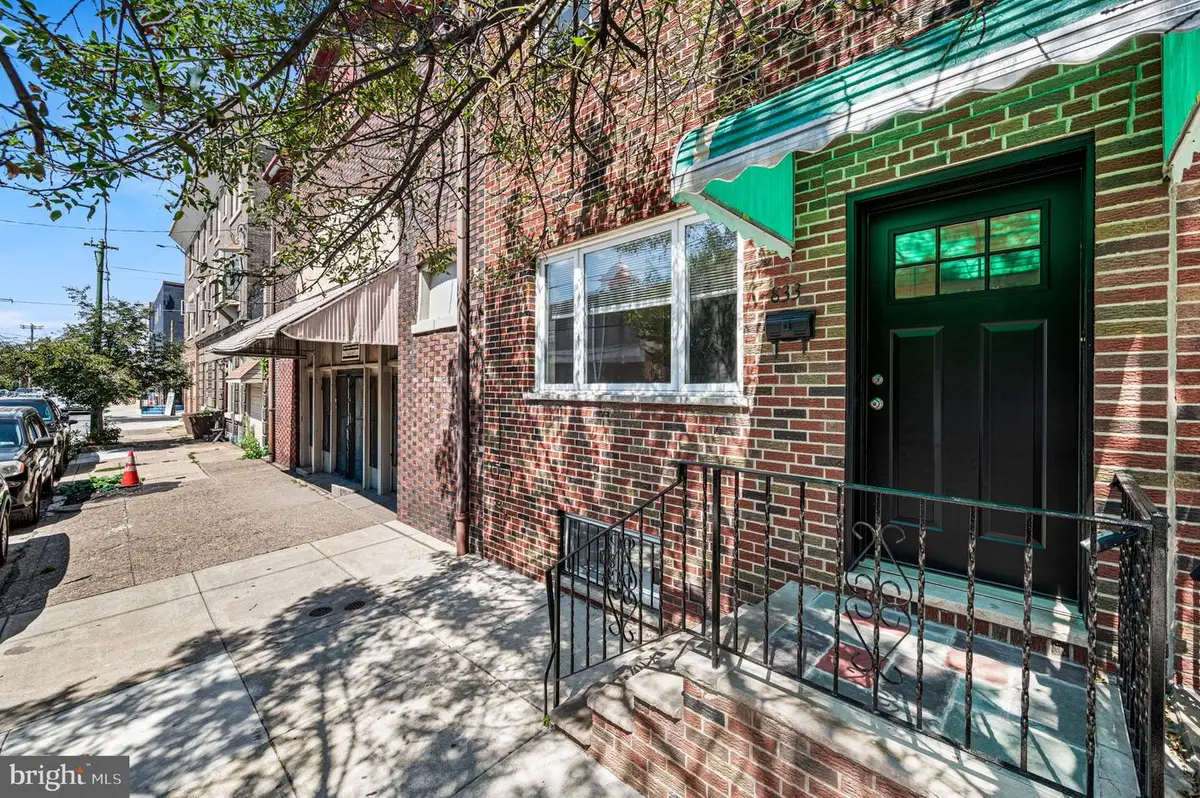 833 Morris St, Philadelphia, PA 19148 - #1