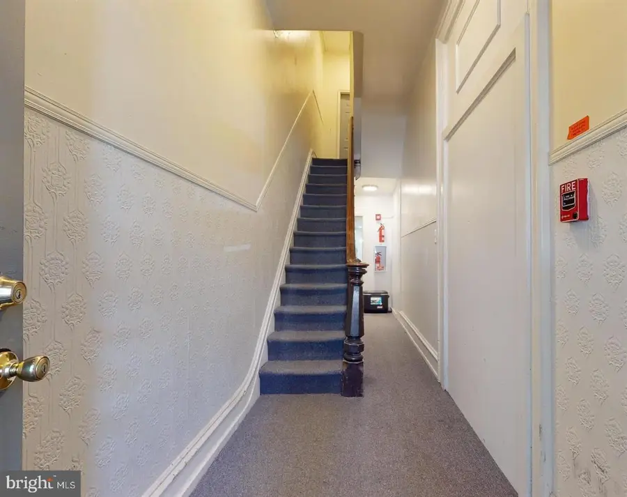 867 N 29th St, Philadelphia, PA 19130 - #2
