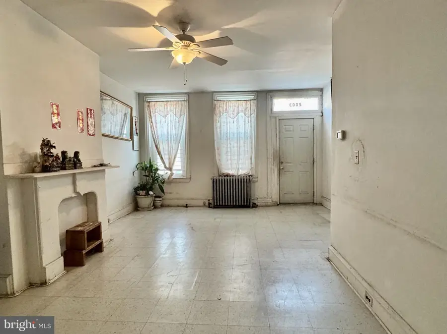 2003 E Orleans St, Philadelphia, PA 19134 - #2