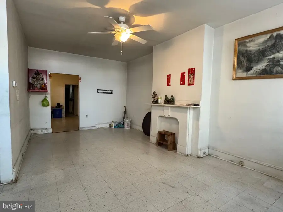 2003 E Orleans St, Philadelphia, PA 19134 - #3
