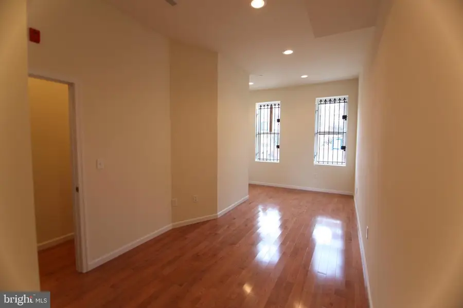 1627 W Diamond St, Philadelphia, PA 19121 - #2