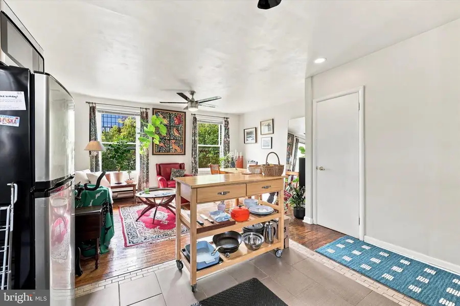417 S 16th St, Philadelphia, PA 19146 - #3