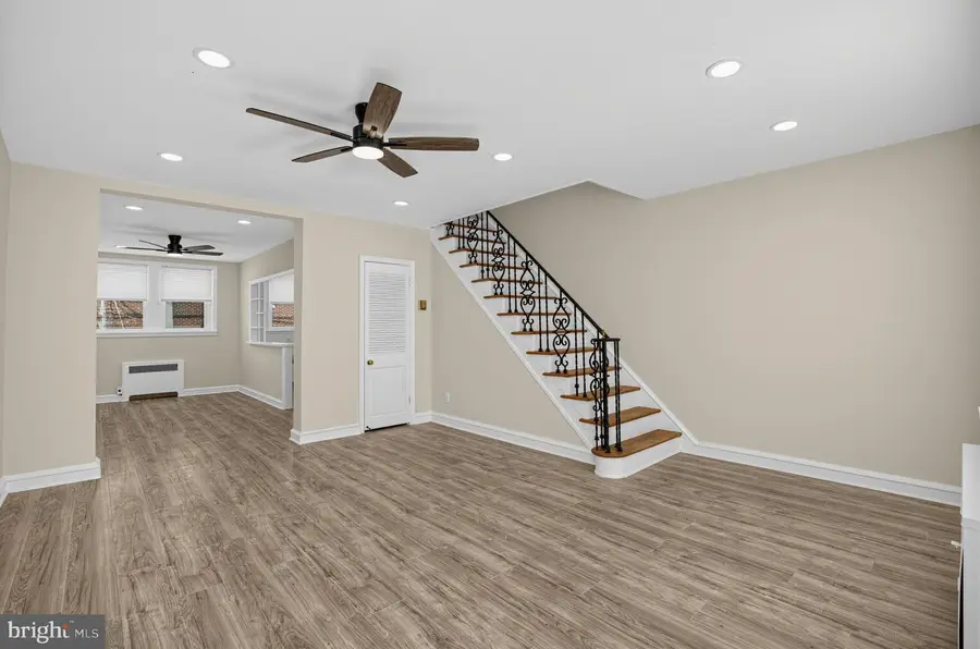 4637 Shelbourne St, Philadelphia, PA 19124 - #3