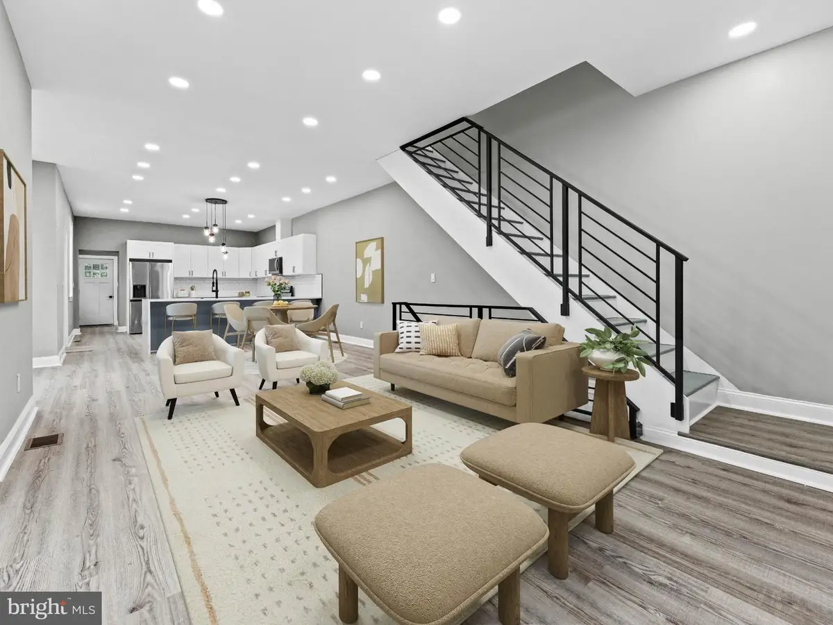 4727 Oakland St, Philadelphia, PA 19124 - #1