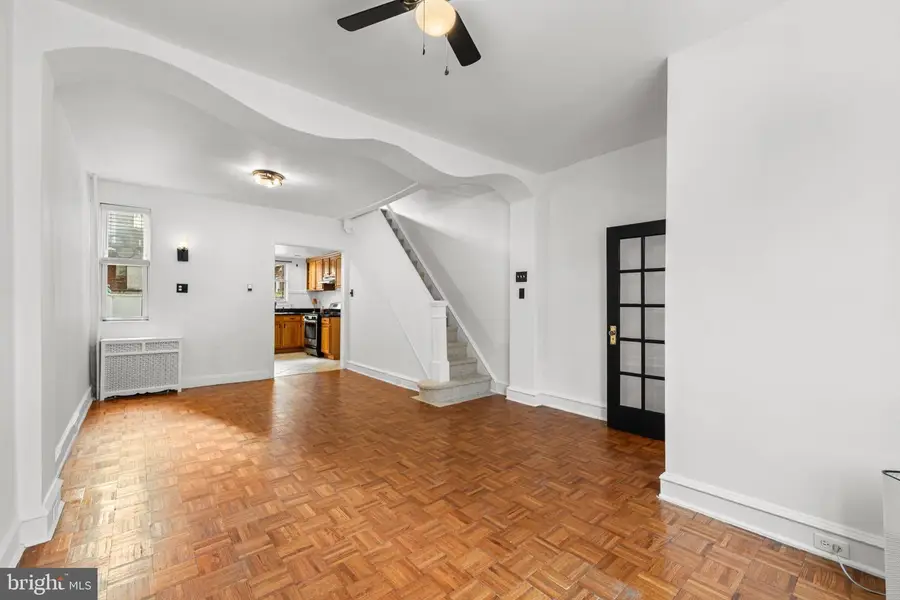 2342 S Chadwick St, Philadelphia, PA 19145 - #3